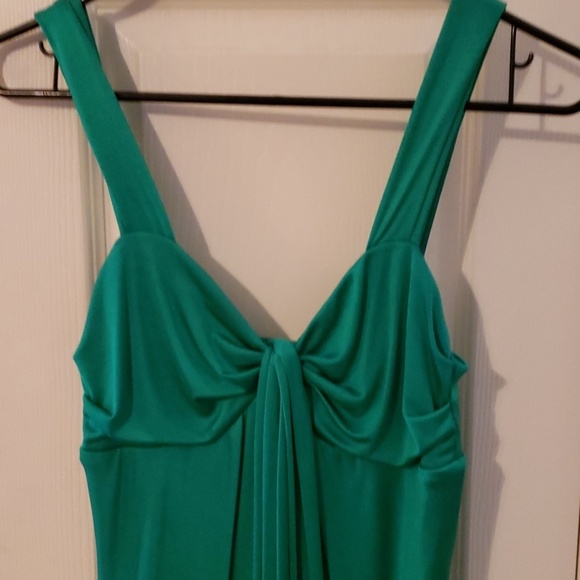 Green bebe Dress - Picture 3 of 4
